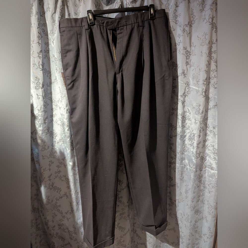 SAVANE Men’s 40x32 Pleated Comfortable Waistband Dress Pants Navy Blue NWT